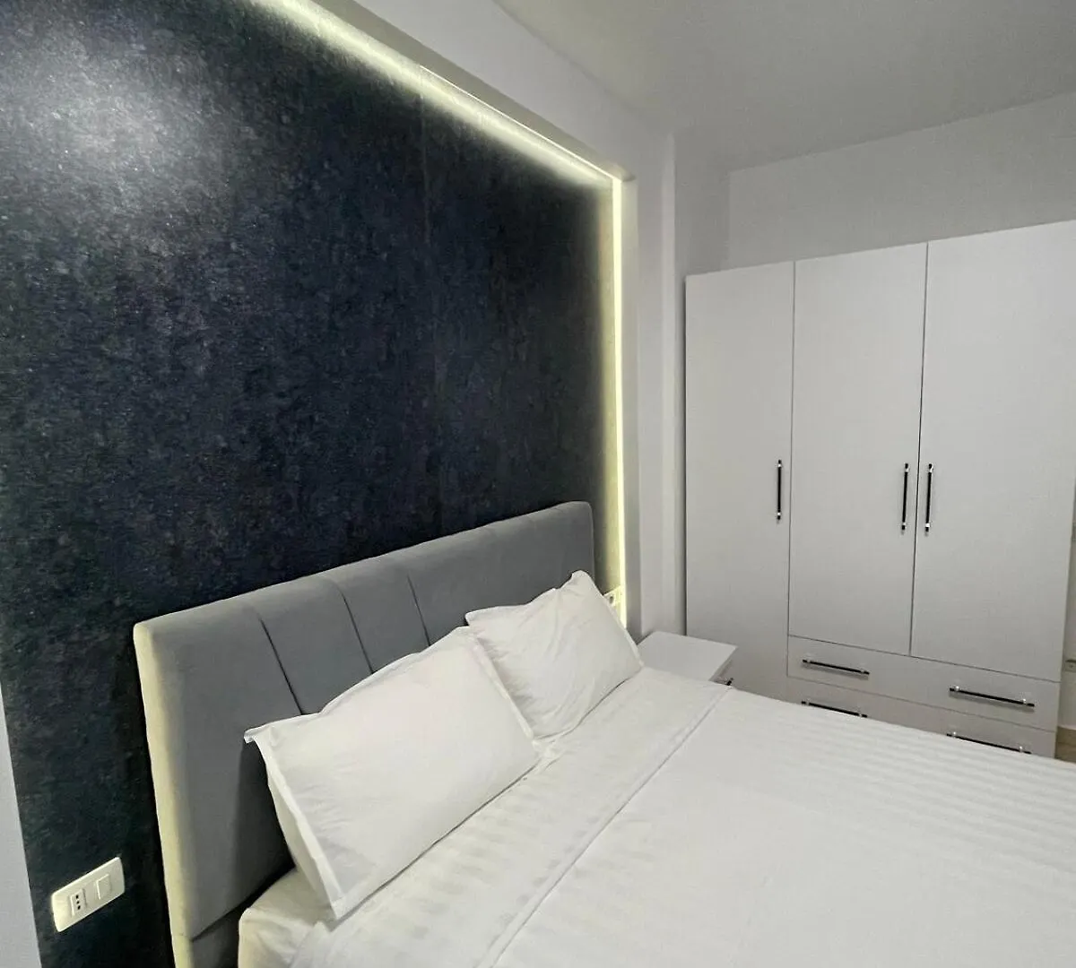 Grey Opal Apartment Tirana
